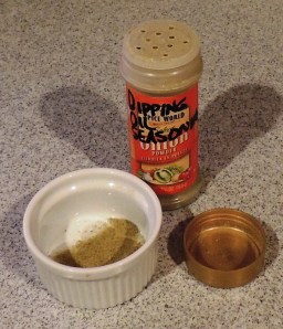 Tablescapes at Table Twenty-One, www.tabletwentyone.wordpress.com, Recipes: Zio's copycat dipping oil