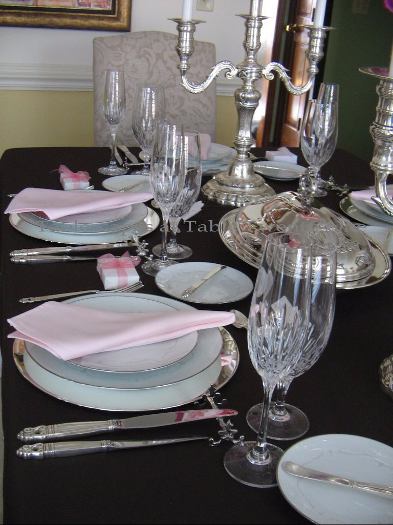 “Chocolate Traditional” Tablescapes at Table Twenty-One, www.tabletwentyone.wordpress.com