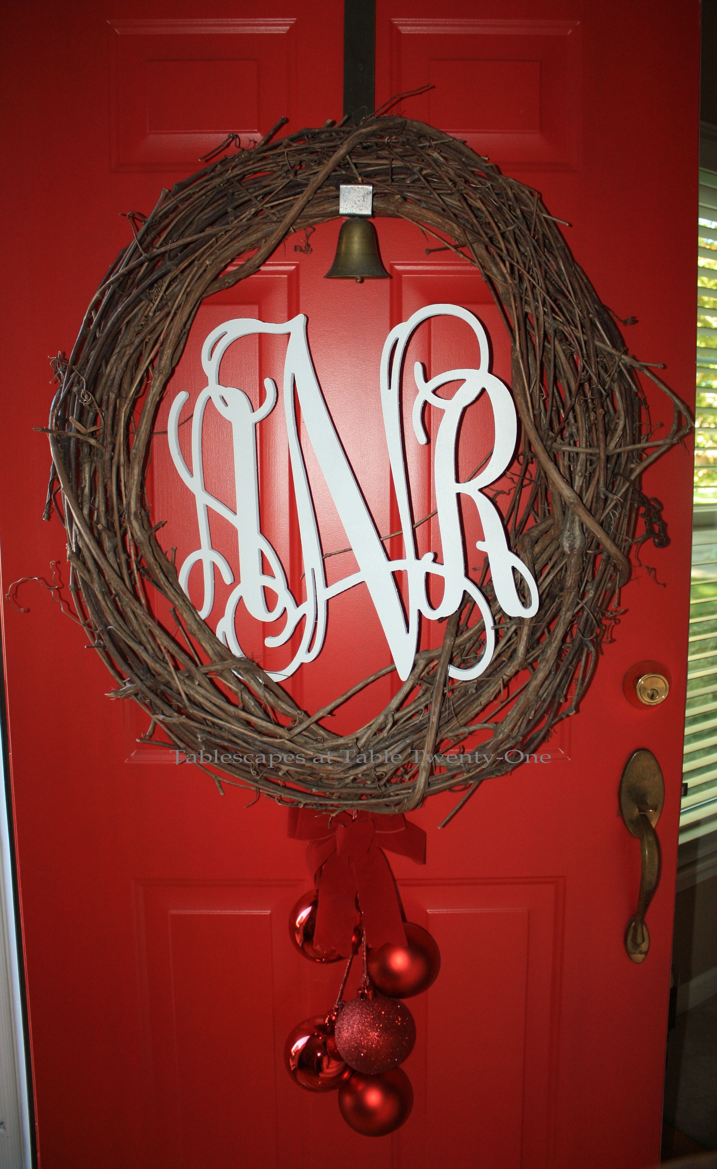 Tablescapes at Table Twenty-One, 'Twas the Night Before Christmas: Front door