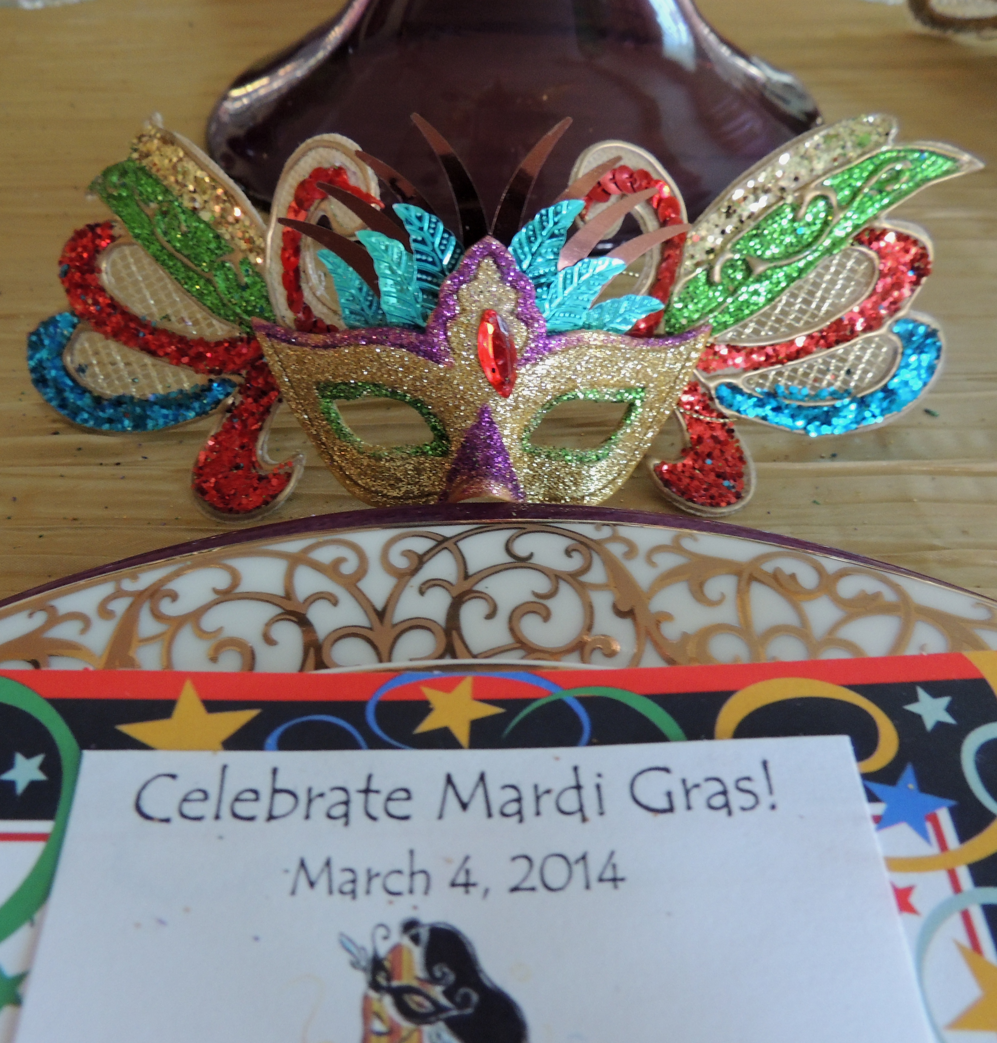 INSPIRATION: Colorful miniature masks found on clearance after Christmas at Pier 1