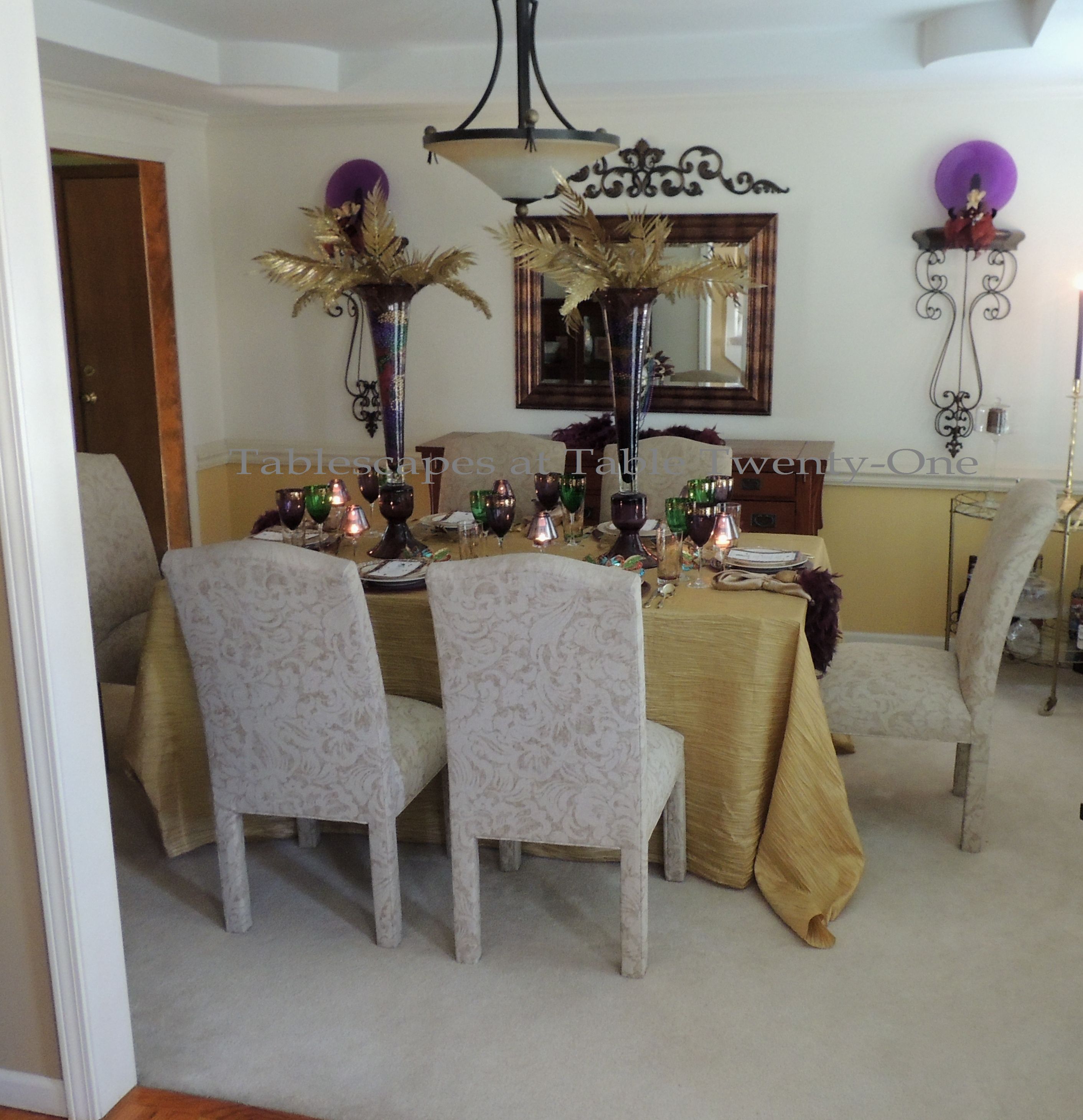 Tablescapes at Table Twenty-One, www.tabletwentyone.wordpress.com: Celebrate Mardi Gras! - Full dining room