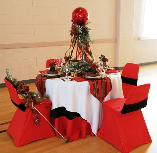Alycia Nichols, Tablescapes at Table Twenty-One, www.tabletwentyone.wordpress.com, Tartan On the Tee – A Creekmoor Christmas: golf-themed tablescape for Christmas that goes back to golf's Scottish roots