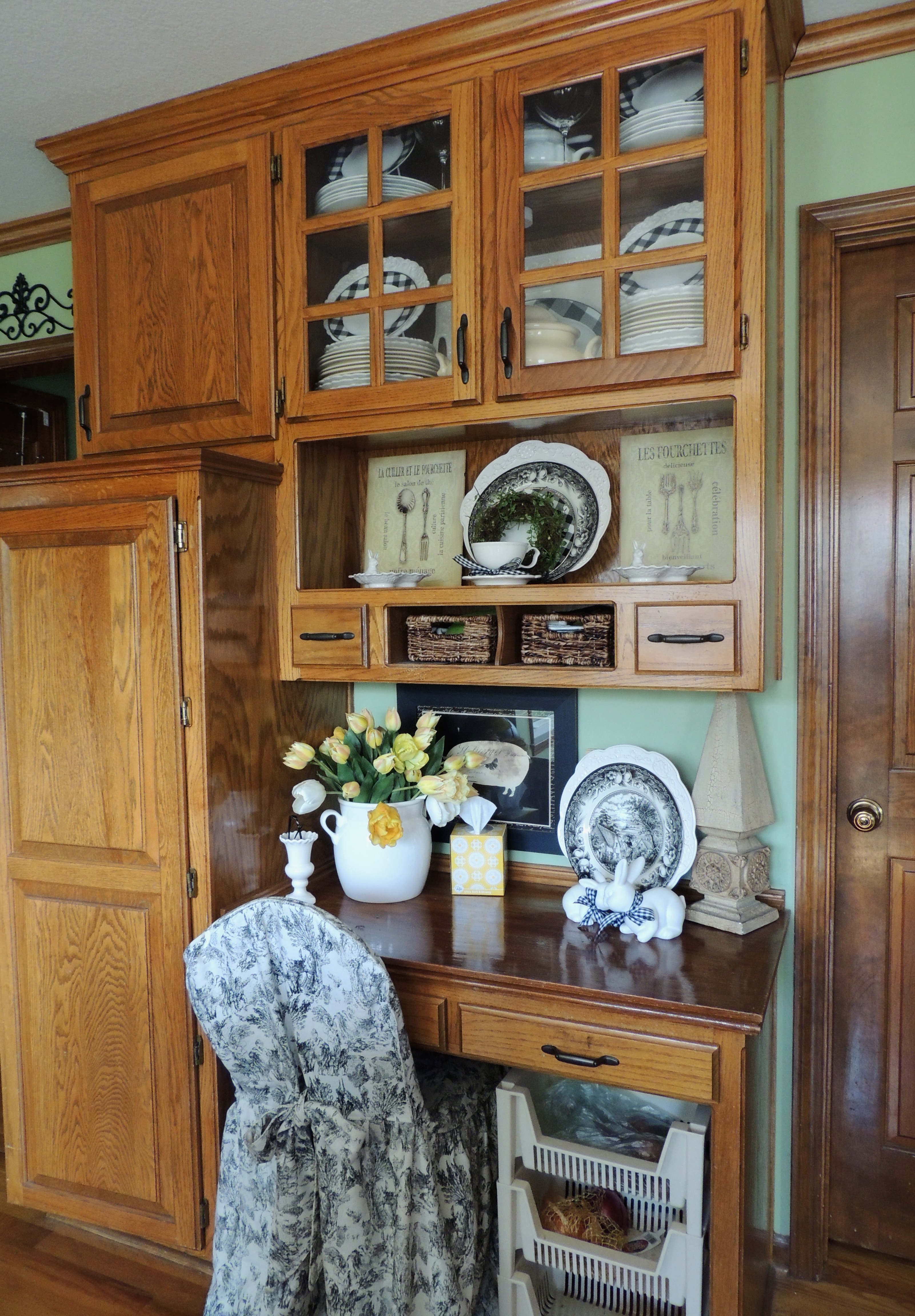 Desk area in kitchen dressed up for Spring. www.tabletwentyone.wordpress.com